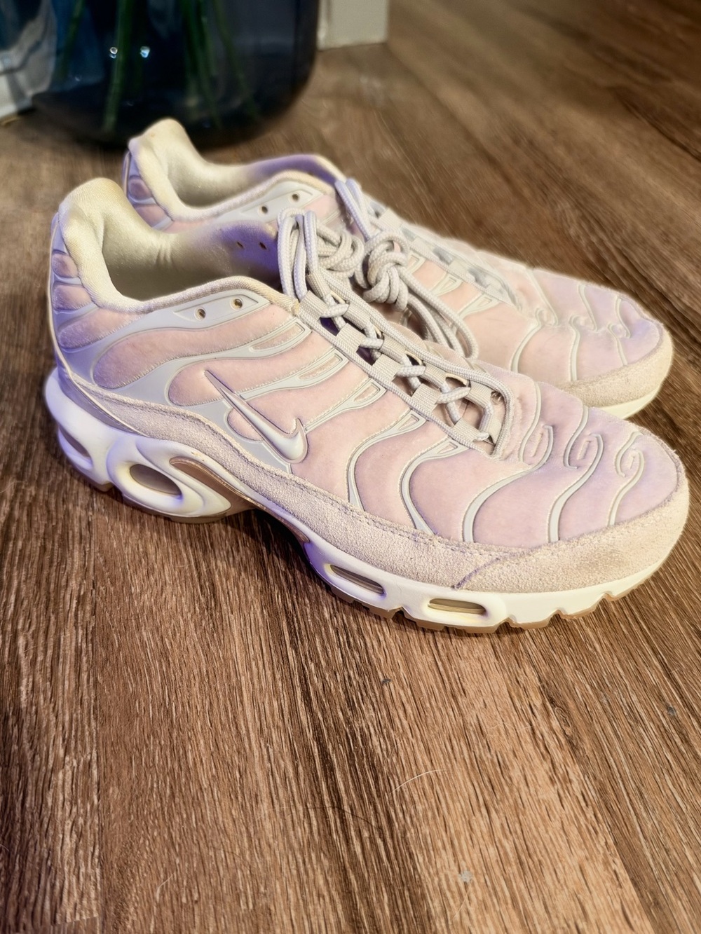 Nike Air Max Plus LX Particle Rose Velvet